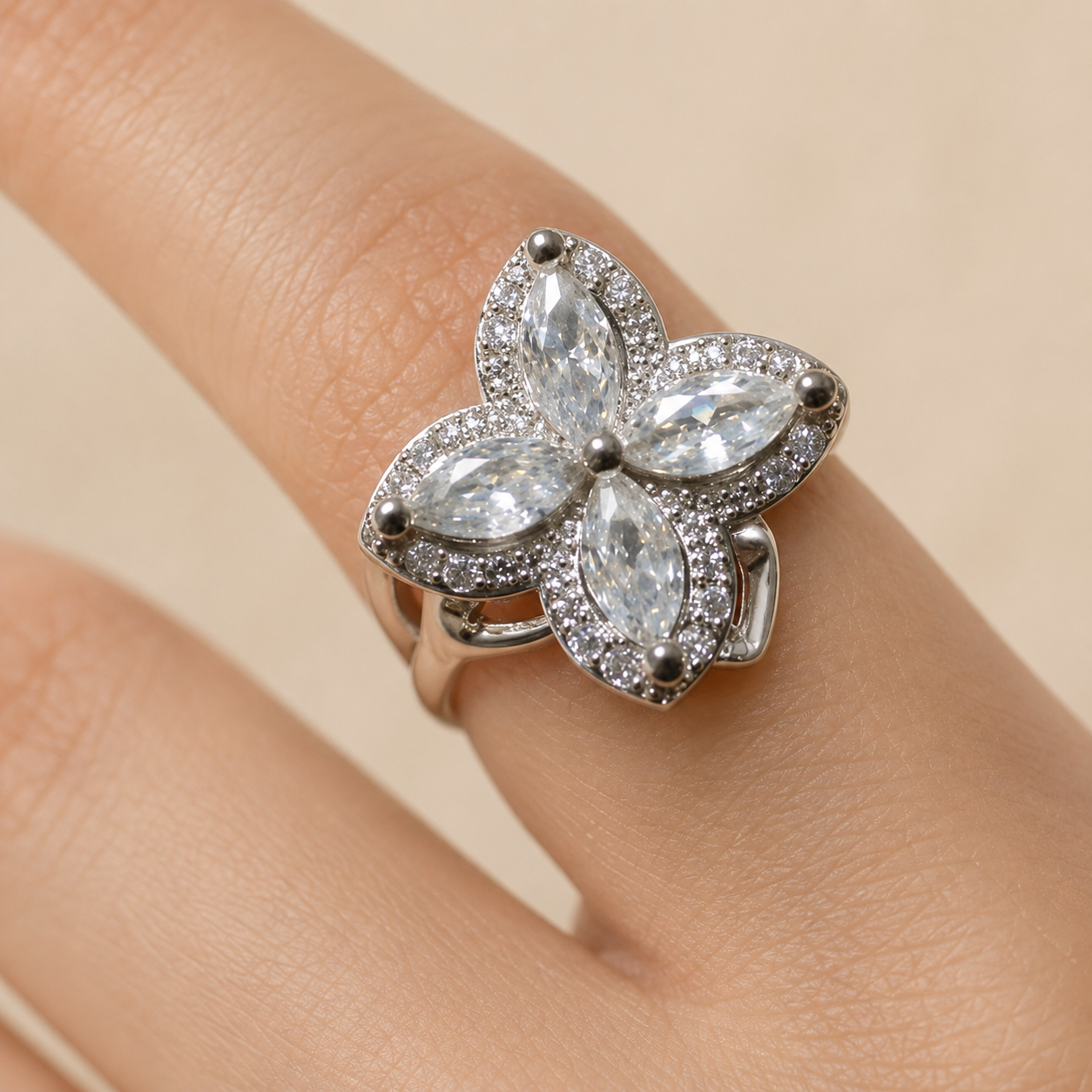 Flora Fidget Ring